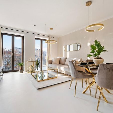 Stuttgart Lux Living - Stilvolles Wohnen Im Zentrum Habitación foto