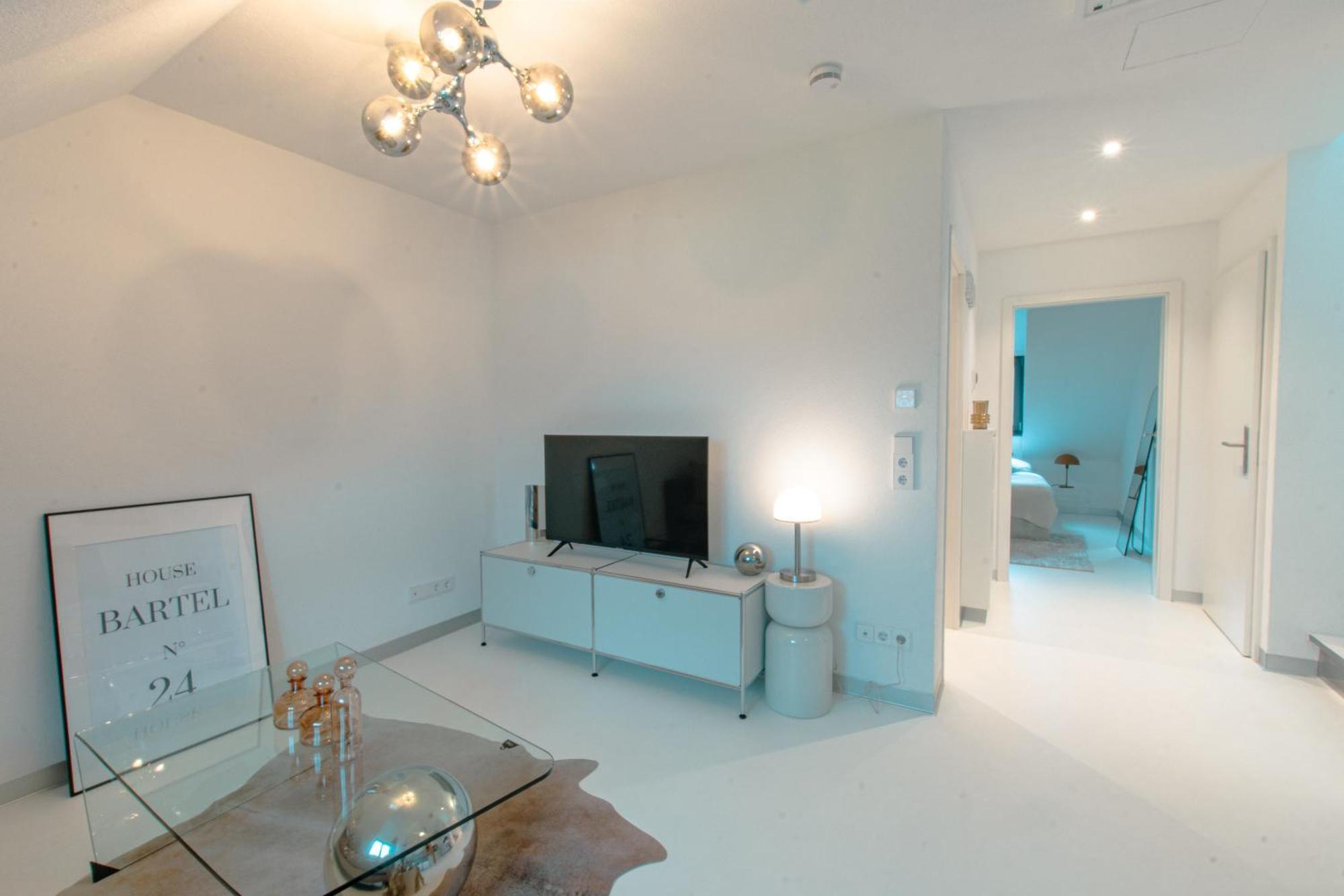 Stuttgart Lux Living - Stilvolles Wohnen Im Zentrum Habitación foto