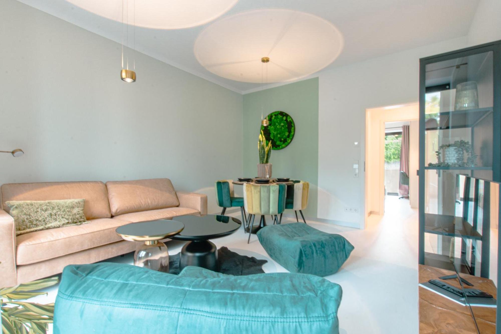 Stuttgart Lux Living - Stilvolles Wohnen Im Zentrum Exterior foto