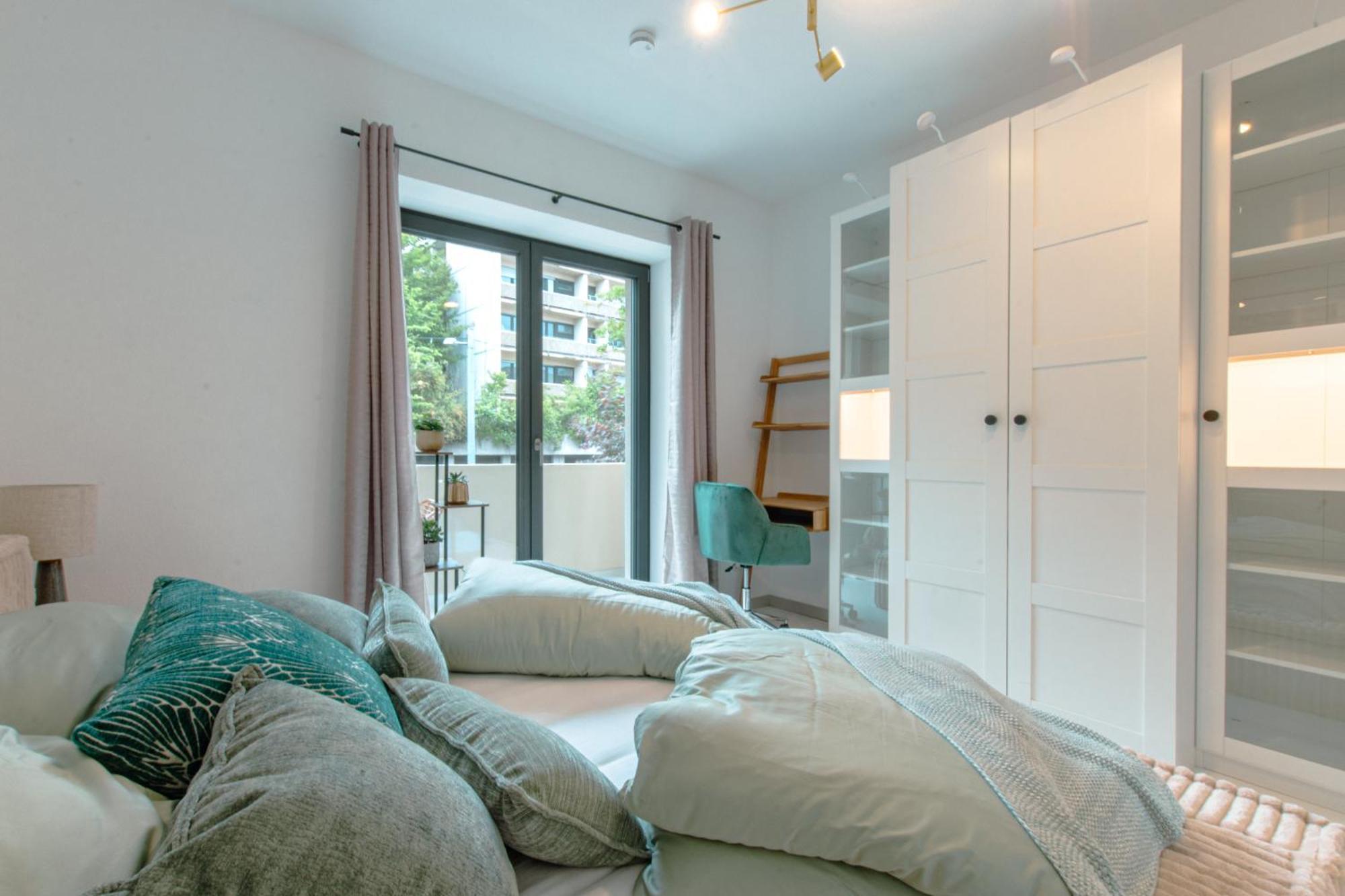 Stuttgart Lux Living - Stilvolles Wohnen Im Zentrum Habitación foto